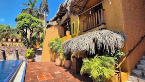Pool - La Sirena Apartment | Playa la Ropa (Zihuatanejo)