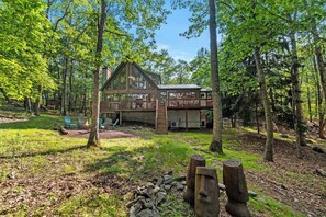 Exterior - Lakefront Escape w/ Hot Tub, Sauna & Game Room (East Stroudsburg)