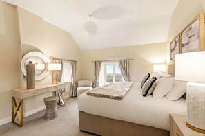 4 bedrooms, iron/ironing board, travel crib, WiFi
