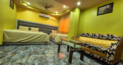 Hotel Mahal & Restaurant