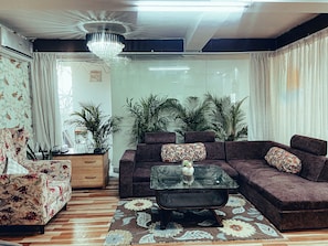 Lobby - TIM Stayz Deharadun (Dehradun)