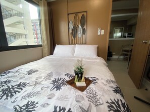 2 chambres, fer et planche à repasser, Wi-Fi gratuit, draps fournis