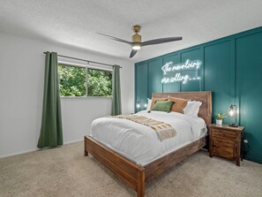 3 chambres, fer et planche à repasser, Wi-Fi gratuit, draps fournis