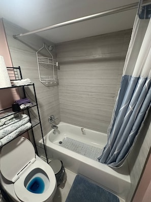 Bathroom - Fort Lauderdale Retreats (Margate)