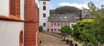 Holiday Home 'Zum Burgfried' with Wi-Fi