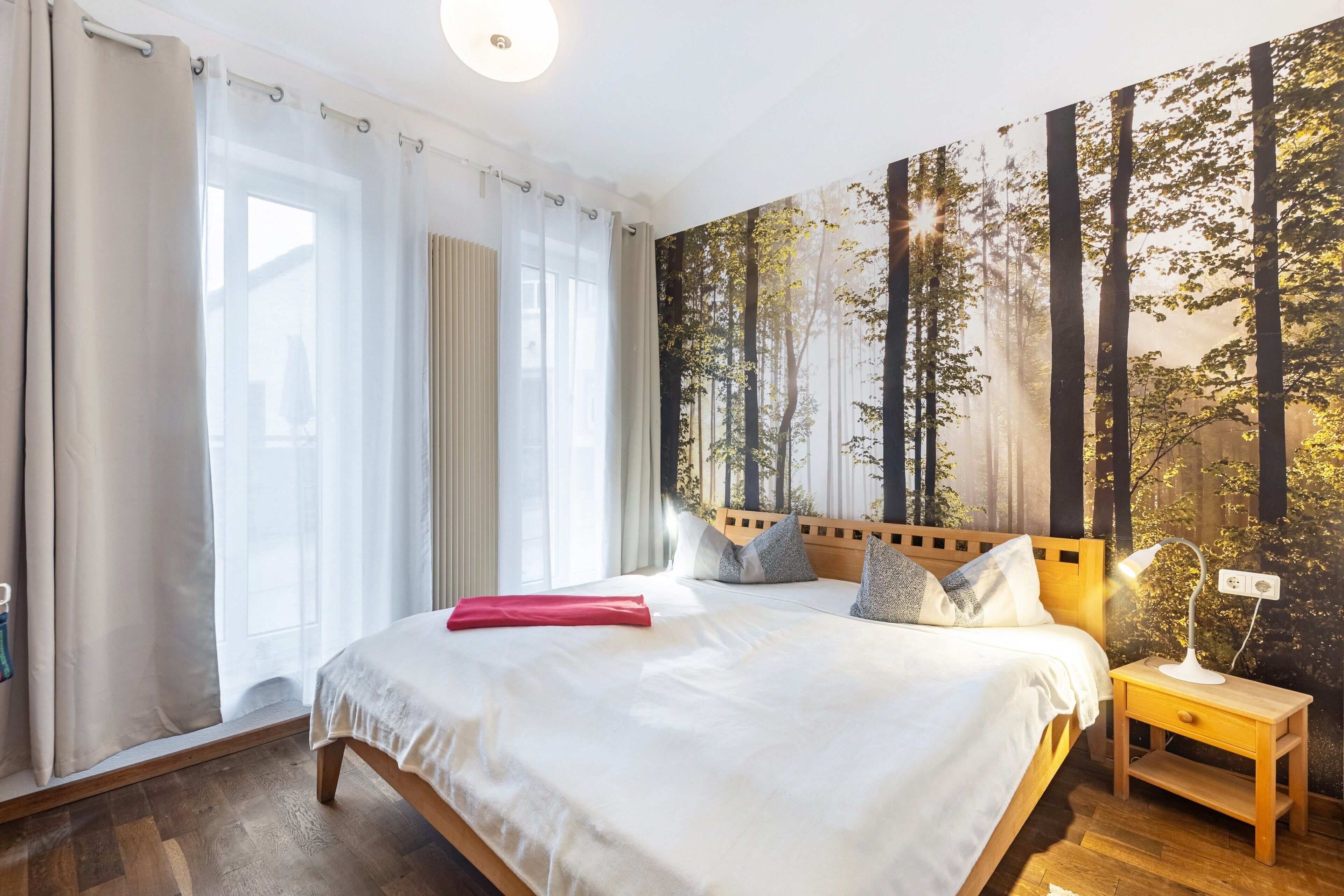 9 bedrooms, free WiFi, bed sheets