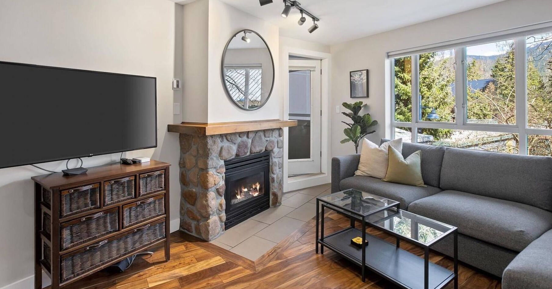 تلفزيون، مدفأة