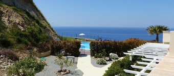 Belvilla by Oyo Chic Apartment in Parghelia Italy