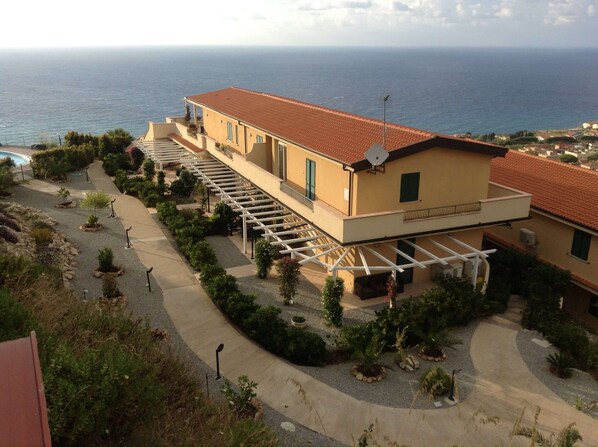 Apartment | Exterior