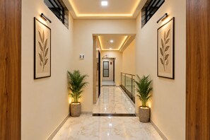 Exterior - Hotel Lord Krishna Dham (Dwarka)