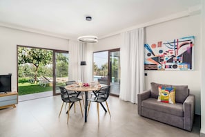 TV - Villa Fos | Private pool, elegance & seaview! (Crete)