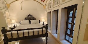 1 bedroom, minibar, free WiFi, bed sheets