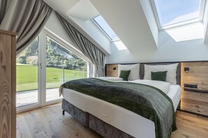 4 bedrooms, free WiFi
