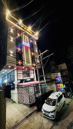 住宿正面