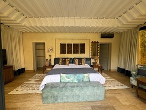 7 quartos, ferros/tábuas de passar roupa, Wi-Fi de cortesia