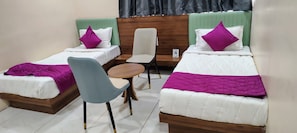 Free WiFi - THE GRAND PIANO HOTEL (Ahmedabad)