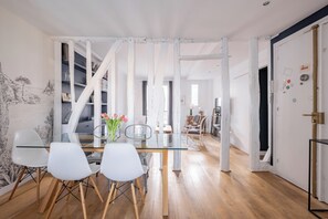 Dining - Cotton White, by Veeve (Paris)