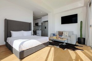 1 habitación, wifi y ropa de cama