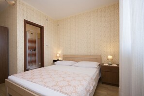 4 Schlafzimmer, kostenloses WLAN, Bettwäsche