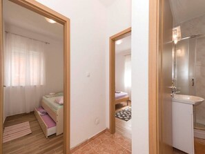 1 chambre, Wi-Fi gratuit, draps fournis