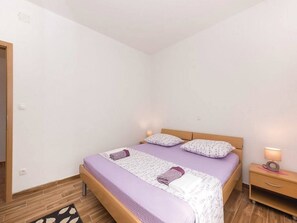 1 habitación, cuna de viaje, wifi gratis y ropa de cama 
