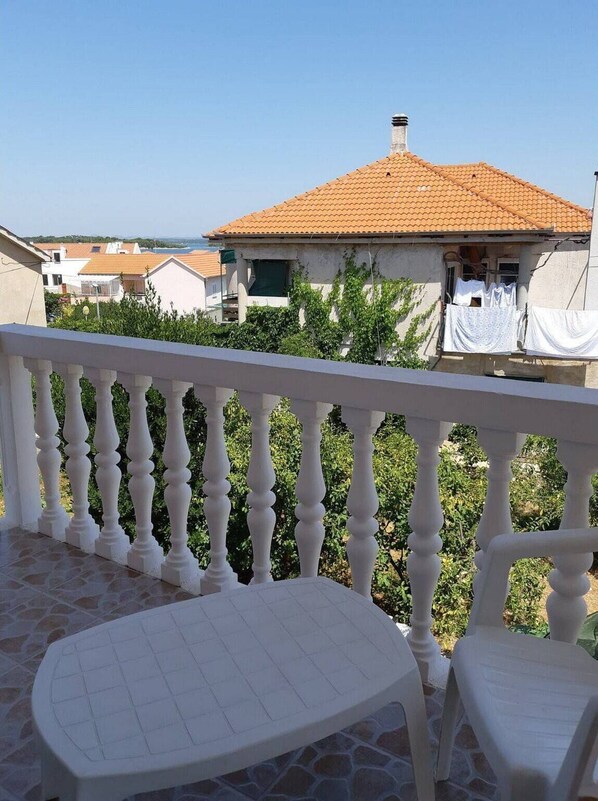 Property grounds - Apartments Murter - One bedroom apartment A3 (Murter)