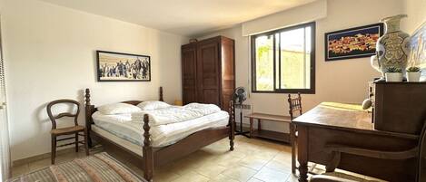 3 bedrooms
