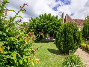 Property grounds - Countryside house with pool and fireplace, Périgord Noir (Thenon)