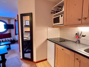 Fridge, microwave, dishwasher - Apartment for 4 in Falaise area with balcony (Avoriaz)