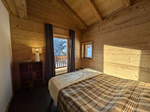 4 bedrooms, free WiFi