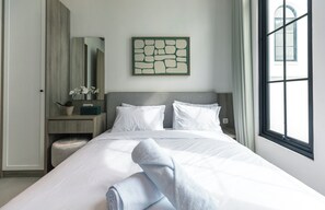 Family Triple Room, Garden View | Free WiFi - Greenforest Anahata 4 Star Hotel (Canggu)