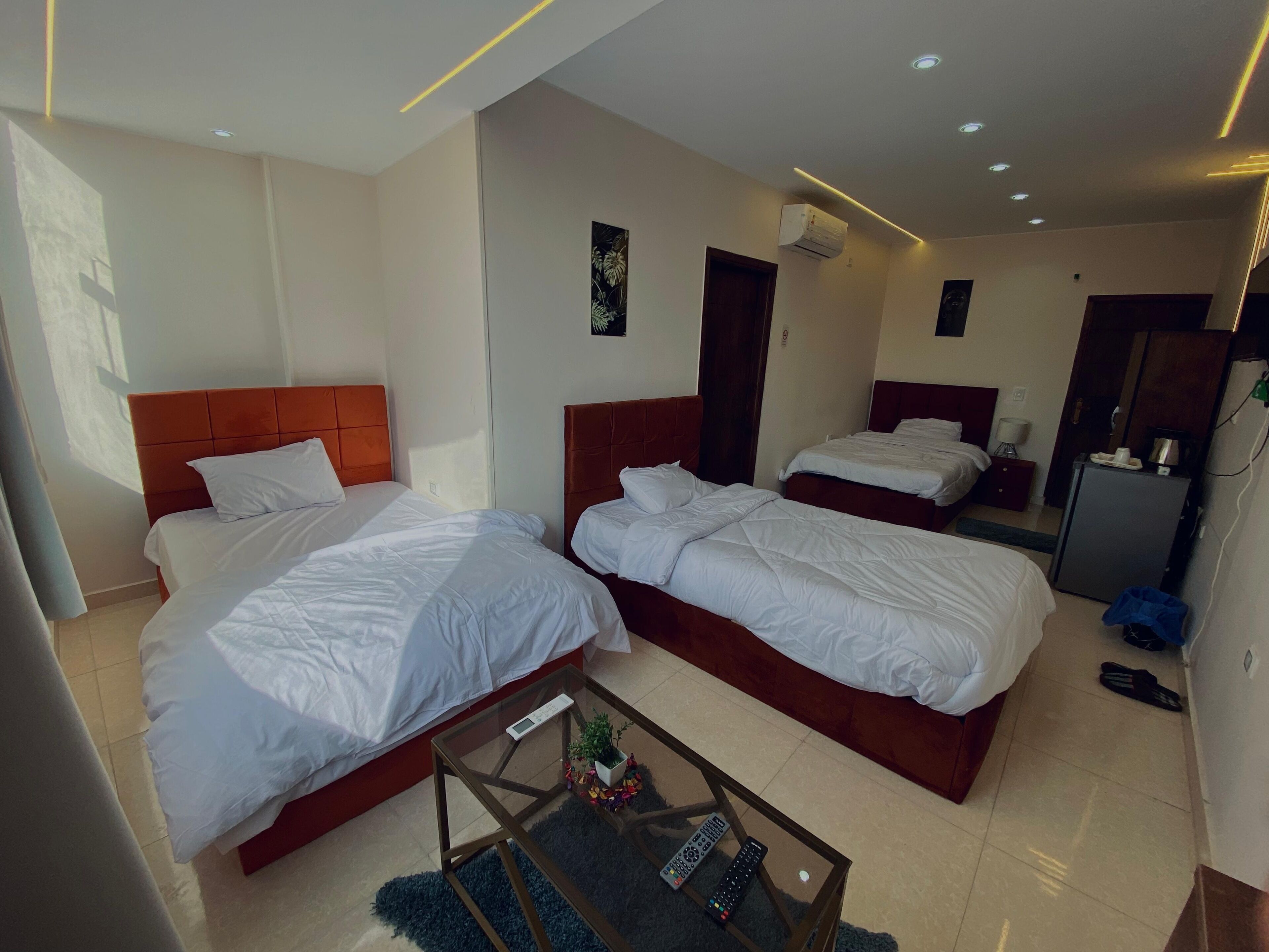 Familien-Dreibettzimmer, 1 Schlafzimmer | Wohnbereich