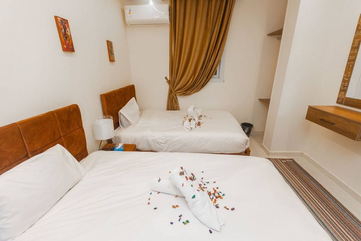 Deluxe Double Room | Minibar, desk, laptop workspace, soundproofing