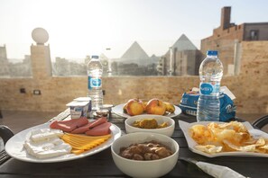 TV - Experieance Pyramids VIEW (Giza)