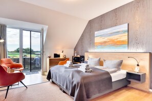 Skrivebord og wi-fi (inkludert)