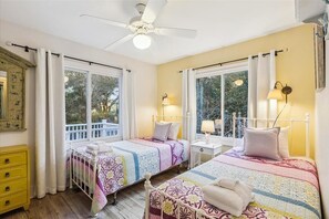 4 habitaciones, escritorio, tabla de planchar con plancha y wifi gratis