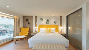 Signature Suite, Lake View | 1 bedroom, in-room safe, desk, iron/ironing board