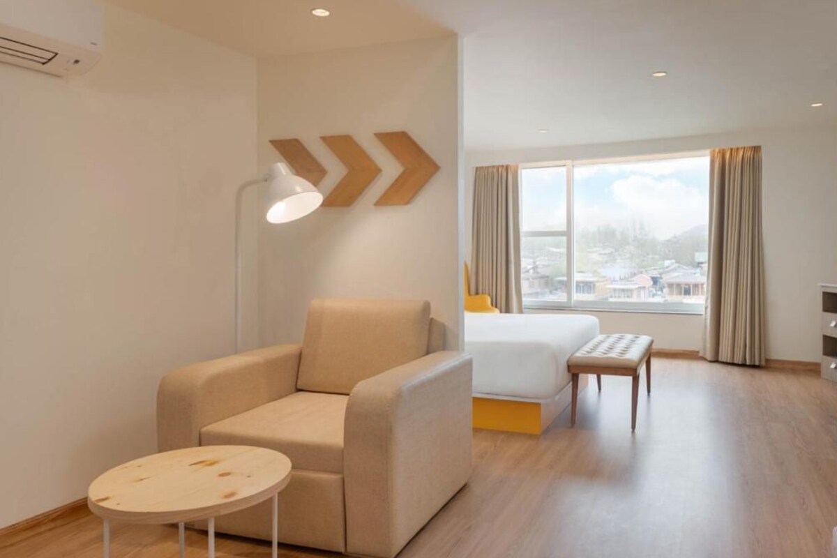 In-room safe, desk, iron/ironing board (on request), free WiFi