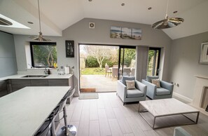 Interior - Devon Cottage is a stylish centrally-located three bedroom house with private parking. (Whitstable)