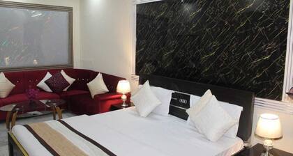 Mother's Homestay By GRB