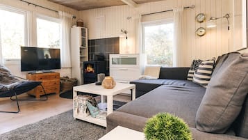 ํ์ฐ์ค | ๋ด๋ถ