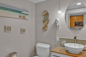 Hair dryer, towels - Serene 4th Floor Elation Condo: Golf Course and Foliage Views! King Bed, Sleeper Sofa, Kitchenette for Your Convenience at Sandestin Golf and Beach Resort!! (Miramar Beach)