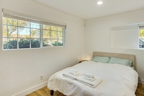 Apartment (0 Bedroom) | Interior - 3 Mi to Angel Stadium: Cozy Studio w/ Patio! (Santa Ana)