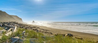 Private Beach Access: Pet-friendly California Gem!