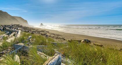 Private Beach Access: Pet-friendly California Gem!