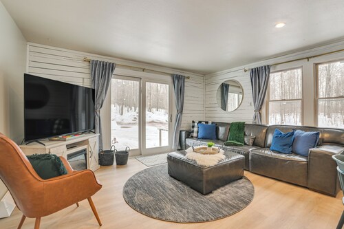 22 Mi to Boyne Mountain: Home w/ Fire Pit!