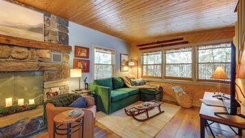 House (1 Bedroom) | Interior