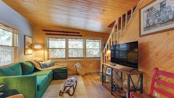 House (1 Bedroom) | Interior