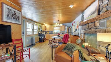 House (1 Bedroom) | Interior