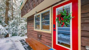 House (1 Bedroom) | Interior